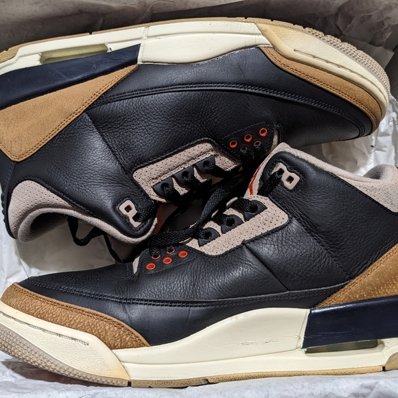 Air Jordan 3 - Picture 8 of 8